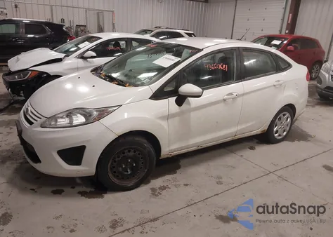 2013 Ford Fiesta S z USA, uszkodzony, nr VIN 3FADP4AJ6DM149520